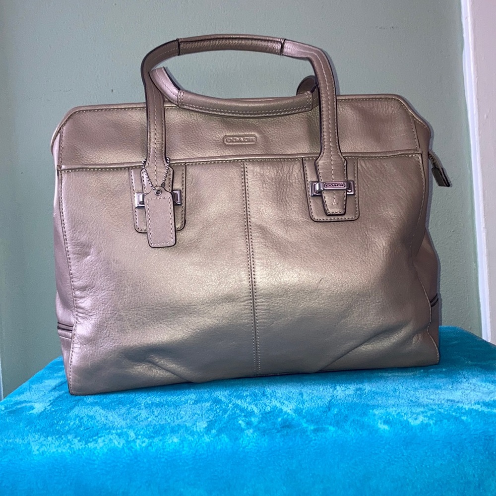 COACH F25205 TAYLOR LEATHER ALEXIS CARRYALL GOLD LEATHER SHOULDER BAG